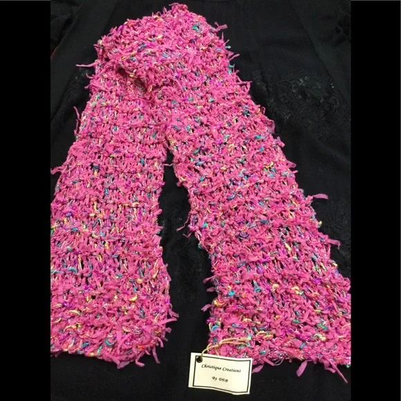 Christique Creations/Scarf NWT Handmade pink-multicolored - Picture 2 of 2